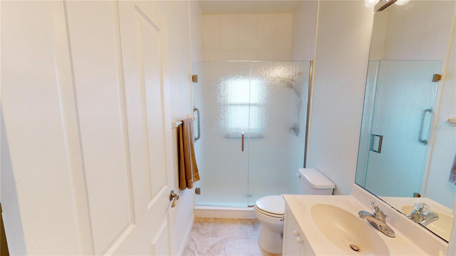 Image 20 of 29 For 26089 Seminole Lakes Boulevard