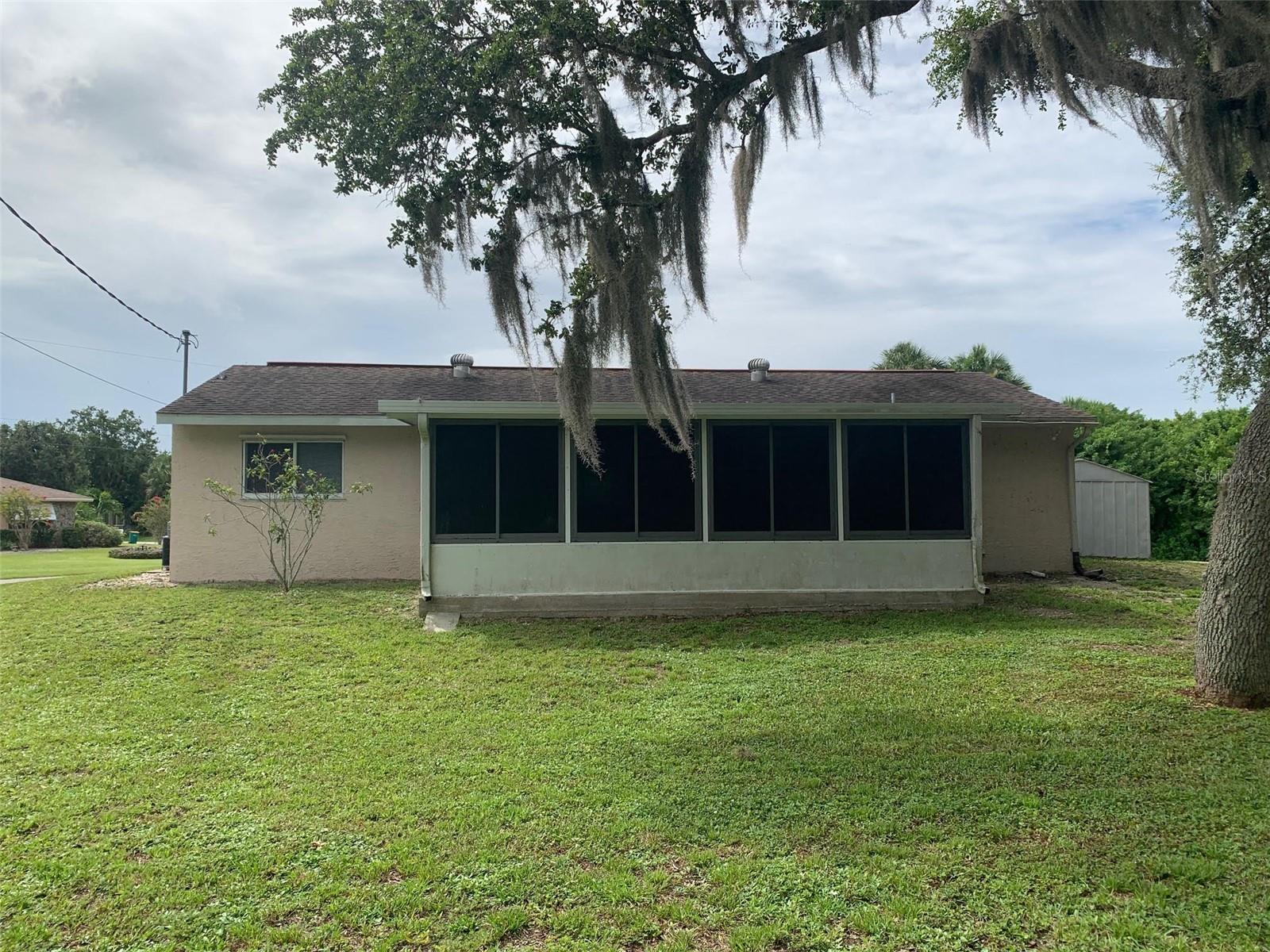 Image 18 of 18 For 18356 Robinson Avenue