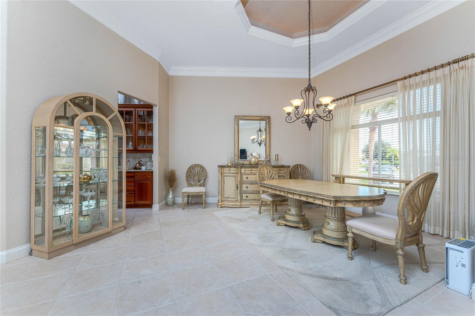 Image 33 of 71 For 3835 Aves Island Court