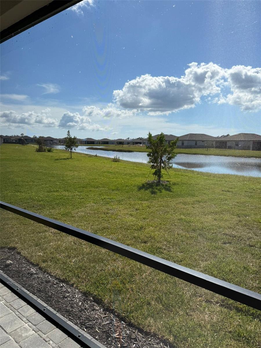Image 18 of 35 For 1553 Saddlewood Circle