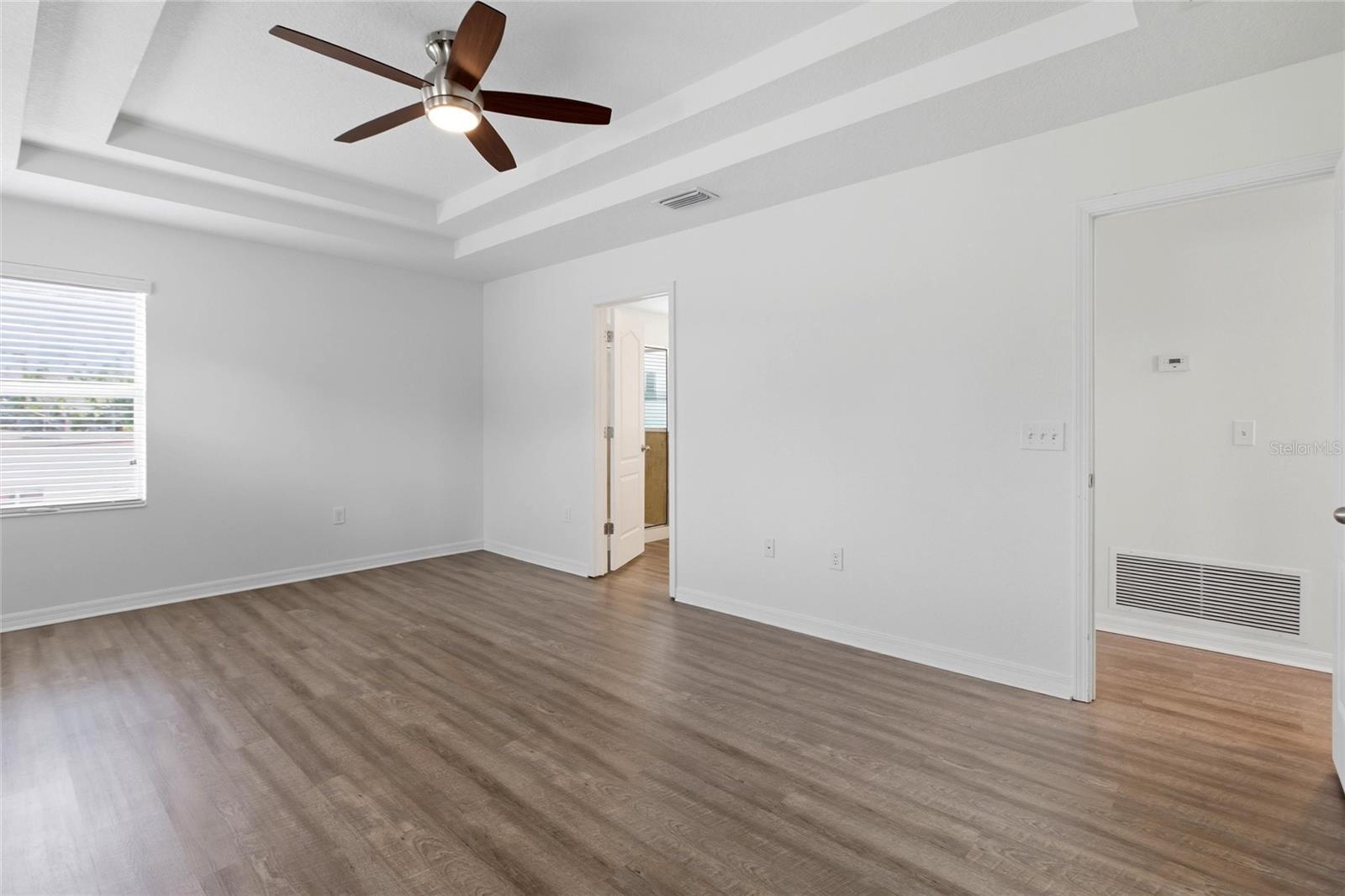 Image 30 of 52 For 2724 Aileen Street