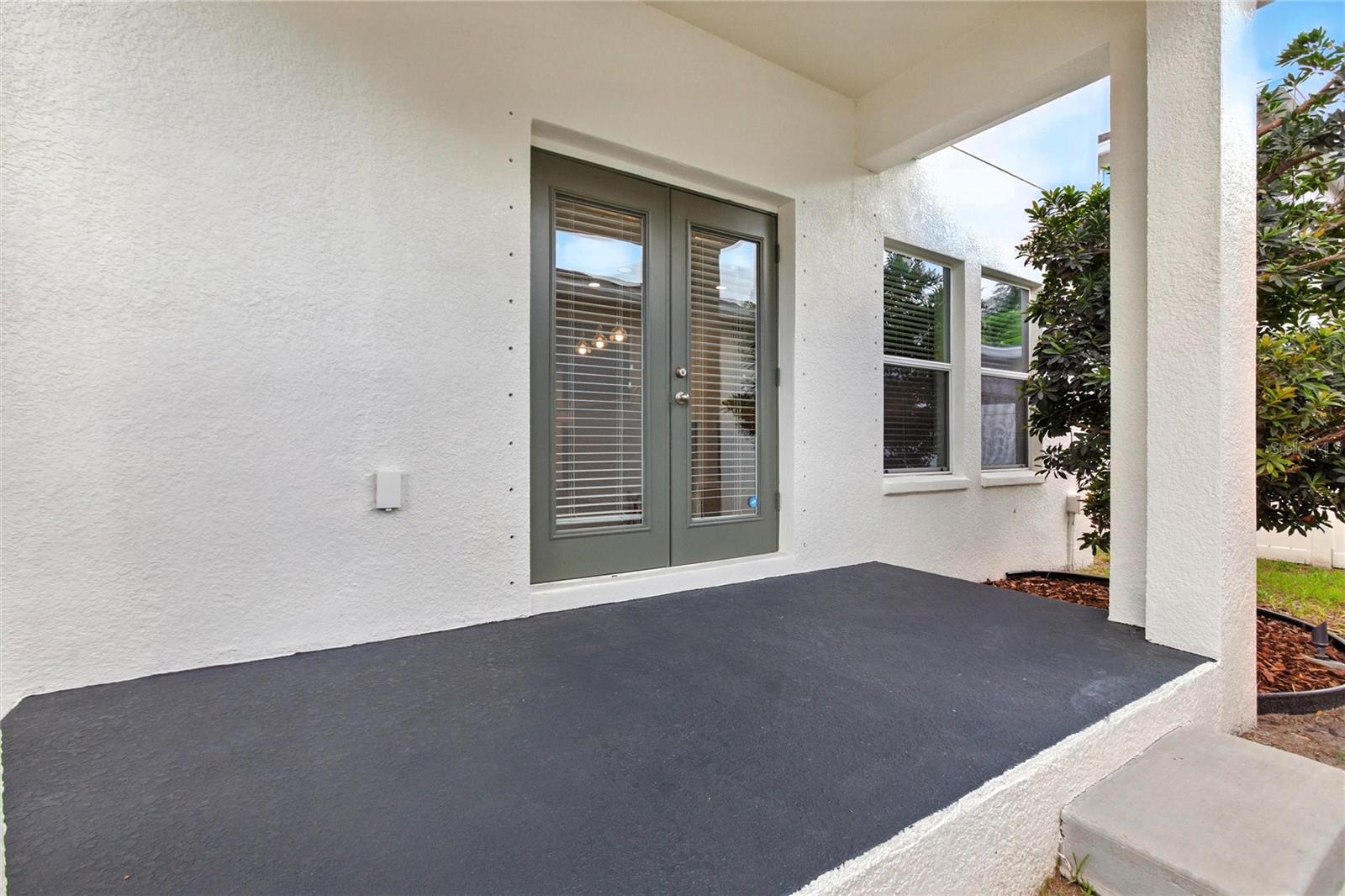Image 39 of 52 For 2724 Aileen Street