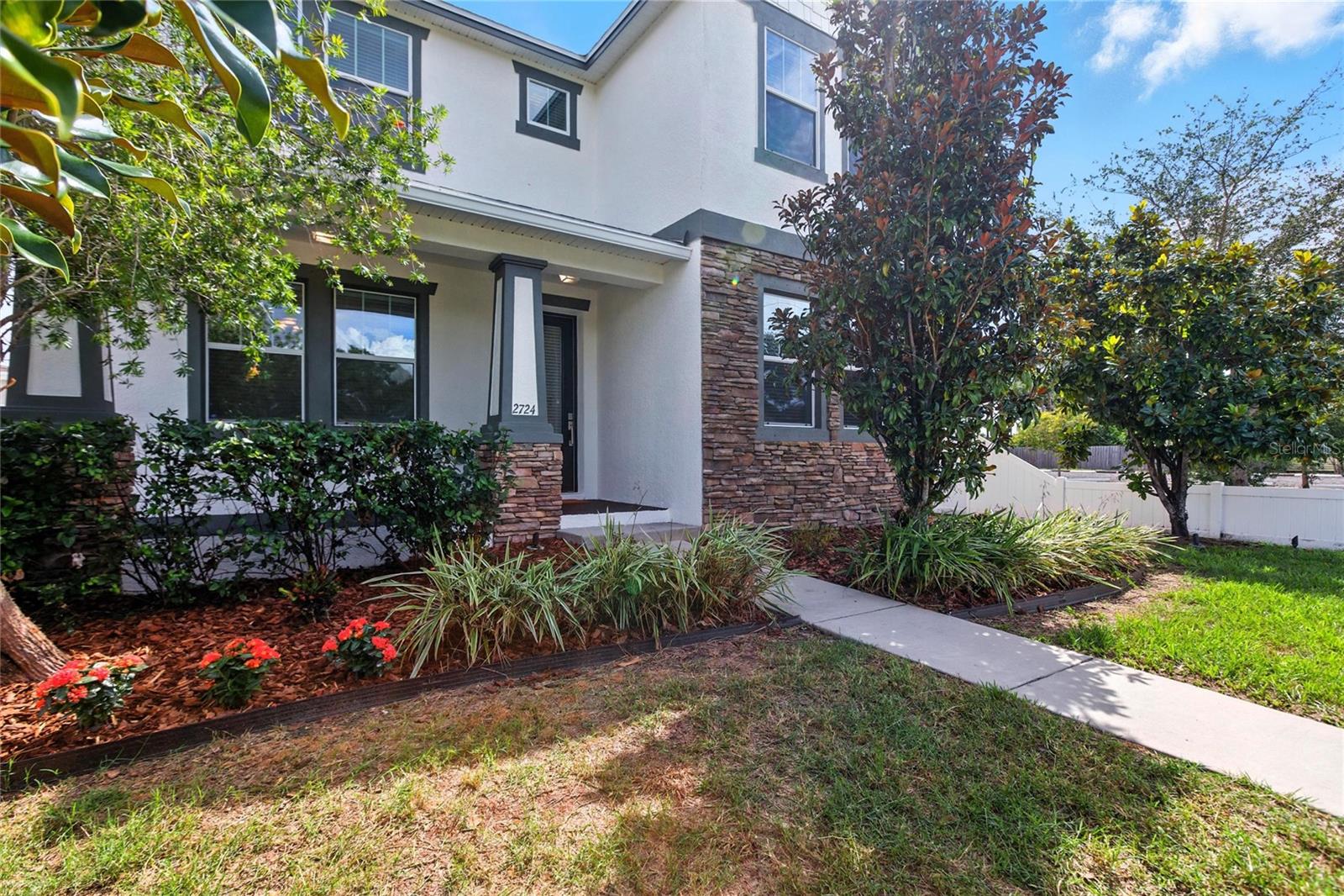 Image 6 of 52 For 2724 Aileen Street