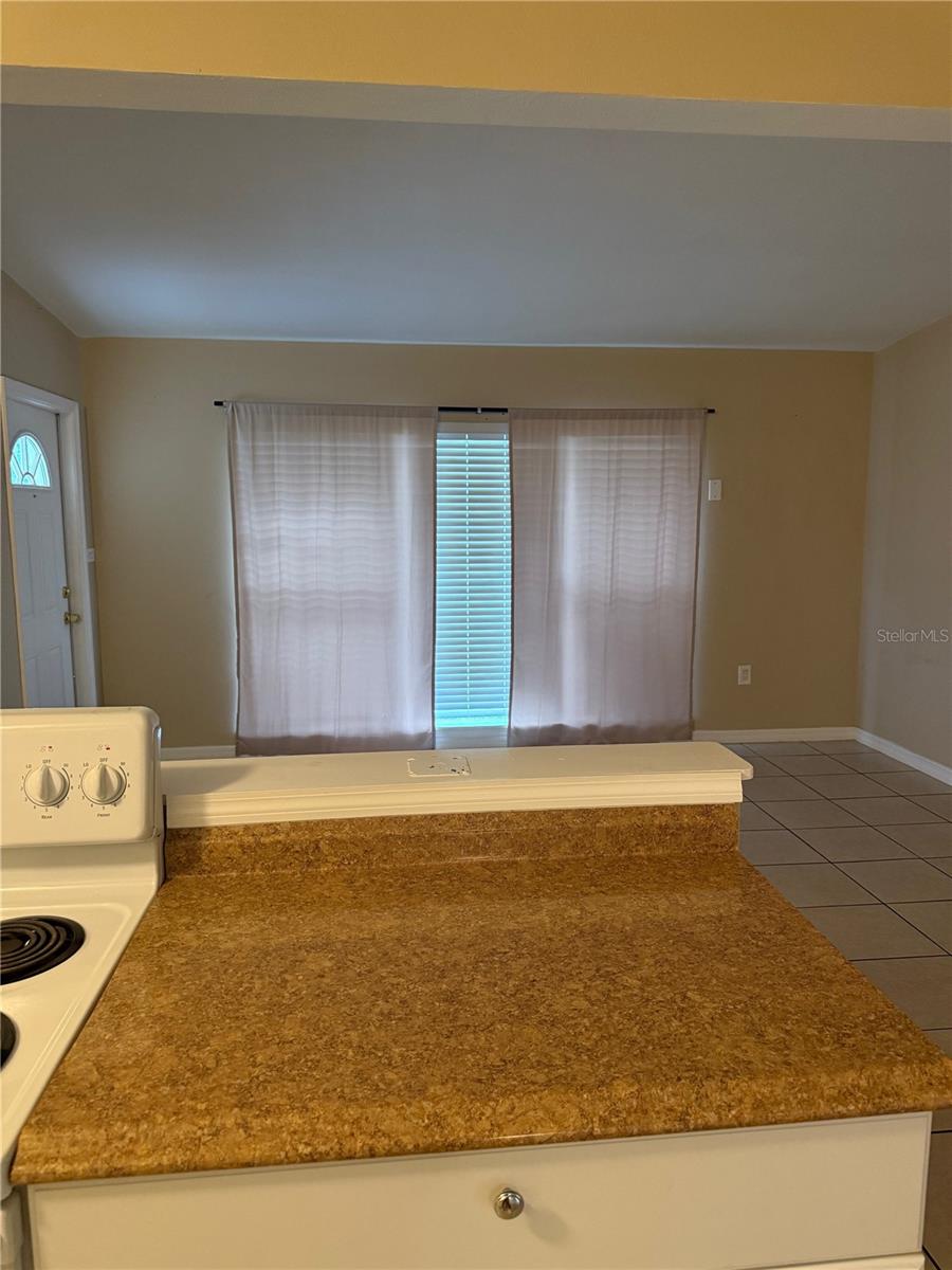 Image 9 of 24 For 21510 Olean Boulevard