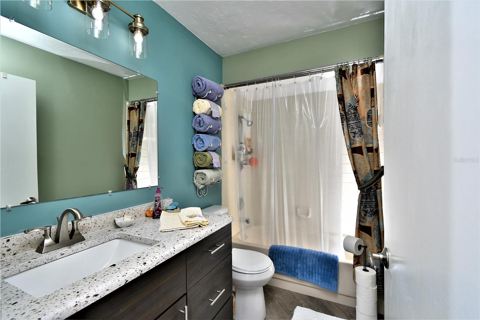 Image 14 of 29 For 3011 Matecumbe Key Road 4