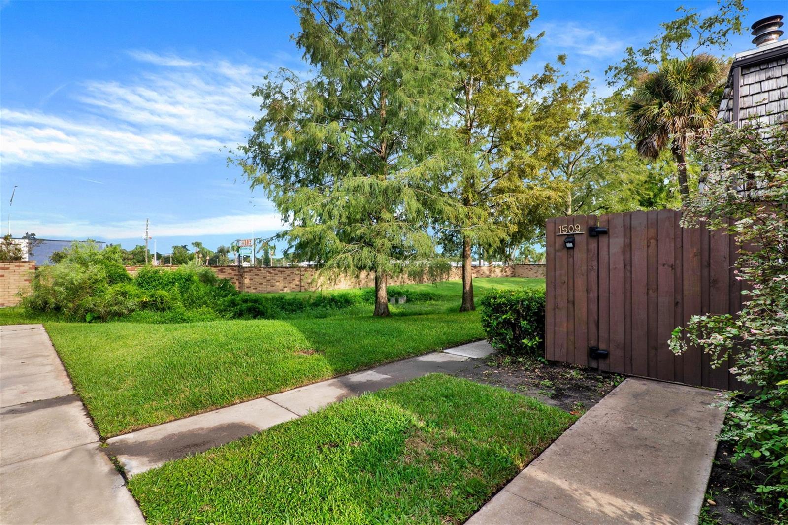 Image 33 of 37 For 1509 Winter Green Boulevard