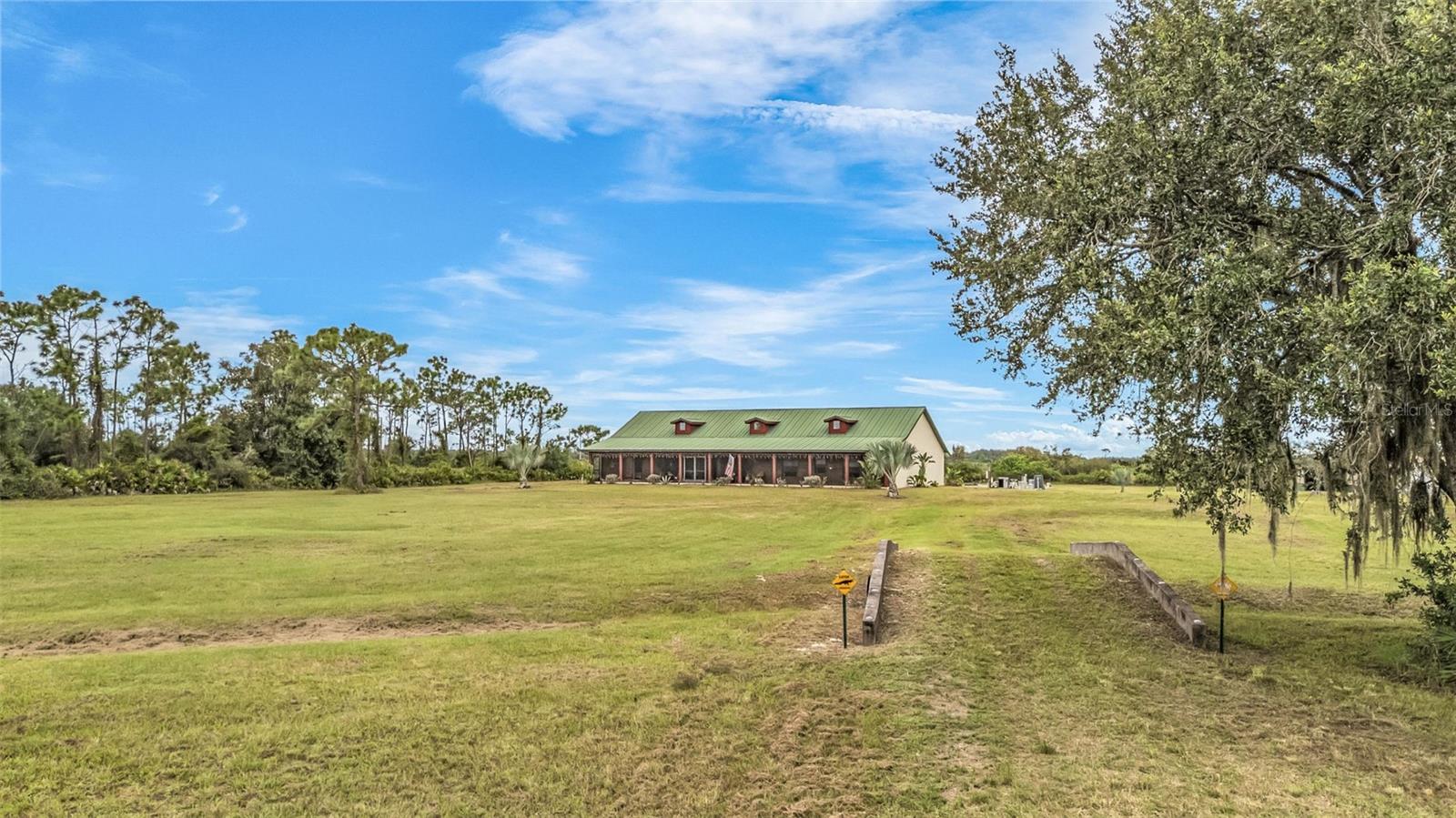 Image 62 of 93 For 30720 Washington Loop Road