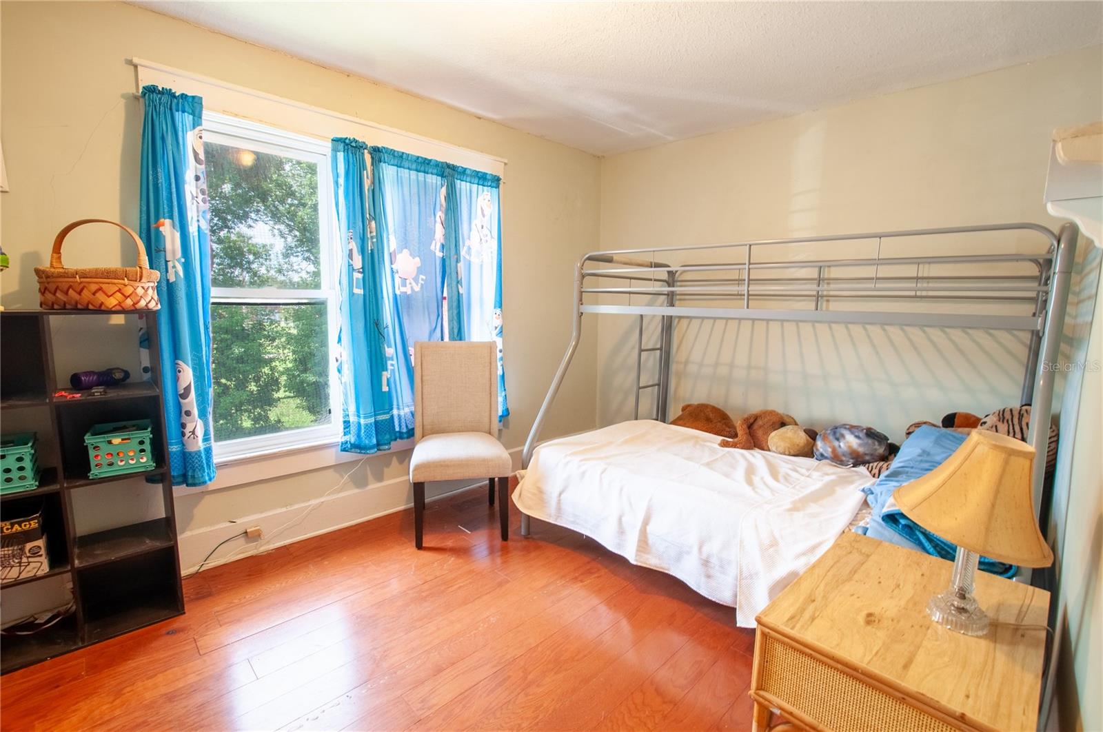 Image 13 of 30 For 609 Orange Ave