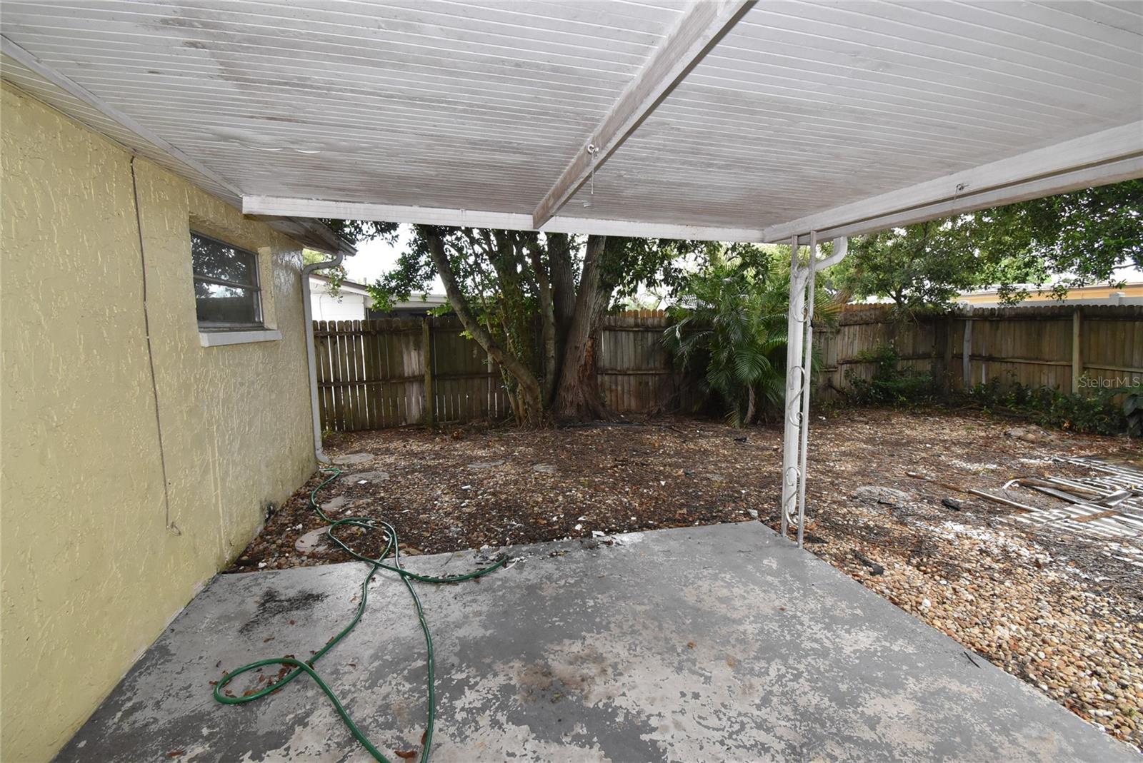 Image 16 of 19 For 11732 Newell Drive