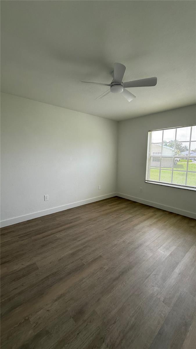 Image 5 of 10 For 20021 Isobar Avenue