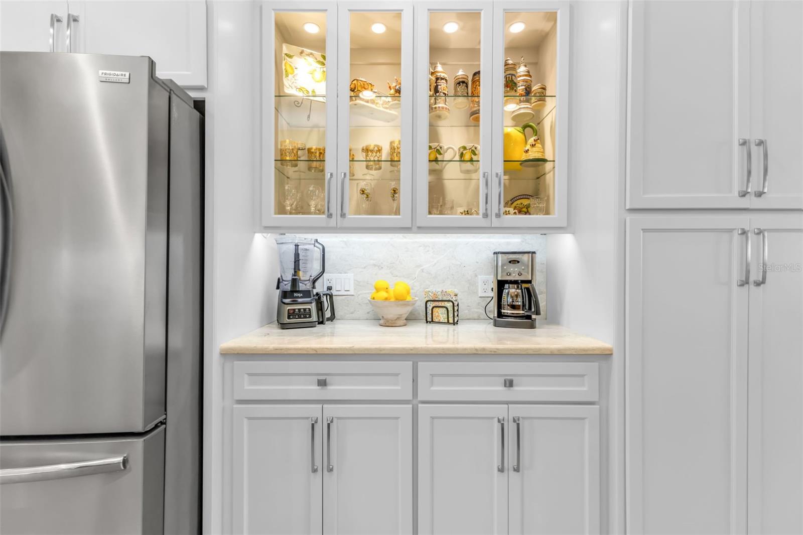 Image 12 of 45 For 24080 Buckingham Way