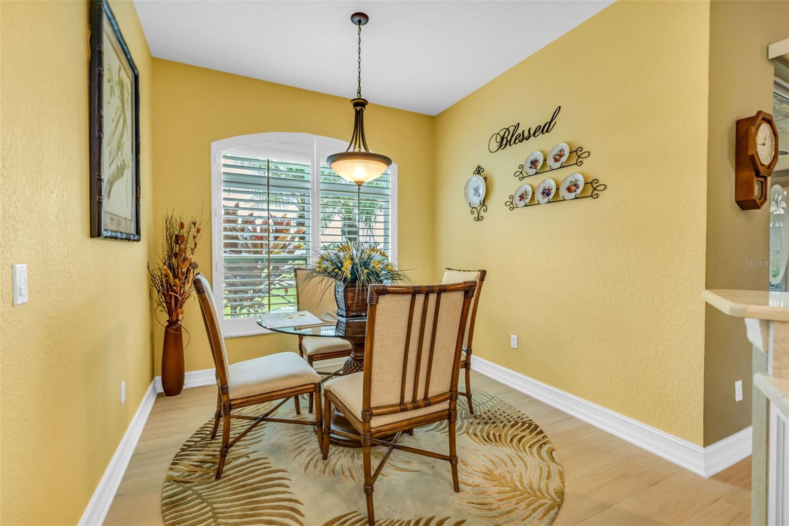 Image 14 of 45 For 24080 Buckingham Way