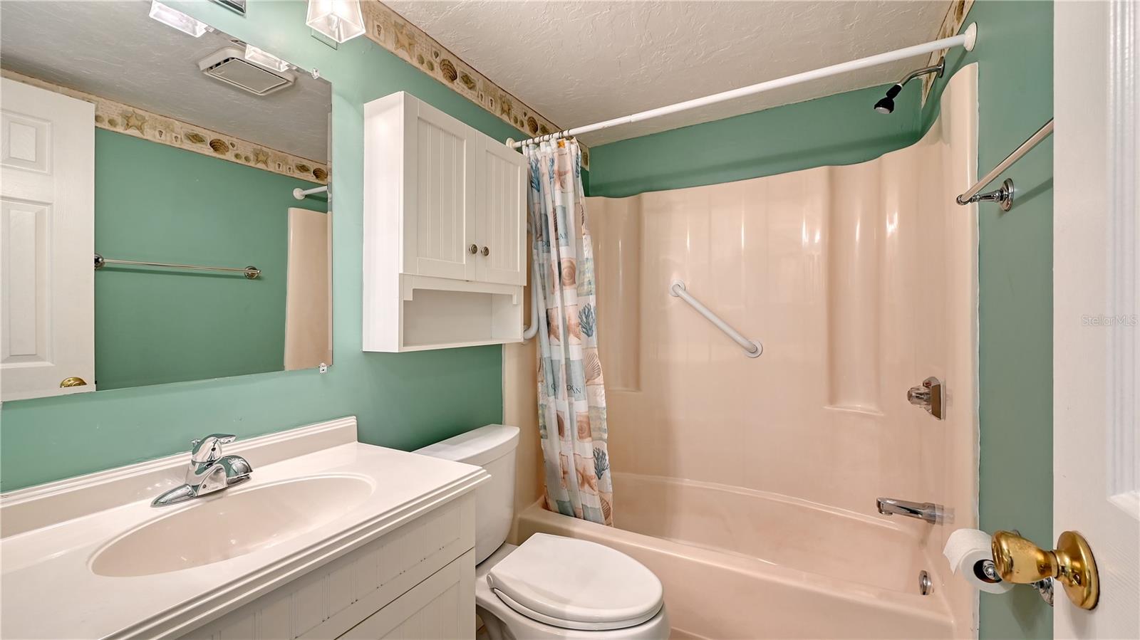 Image 18 of 42 For 25275 Rampart Boulevard 104