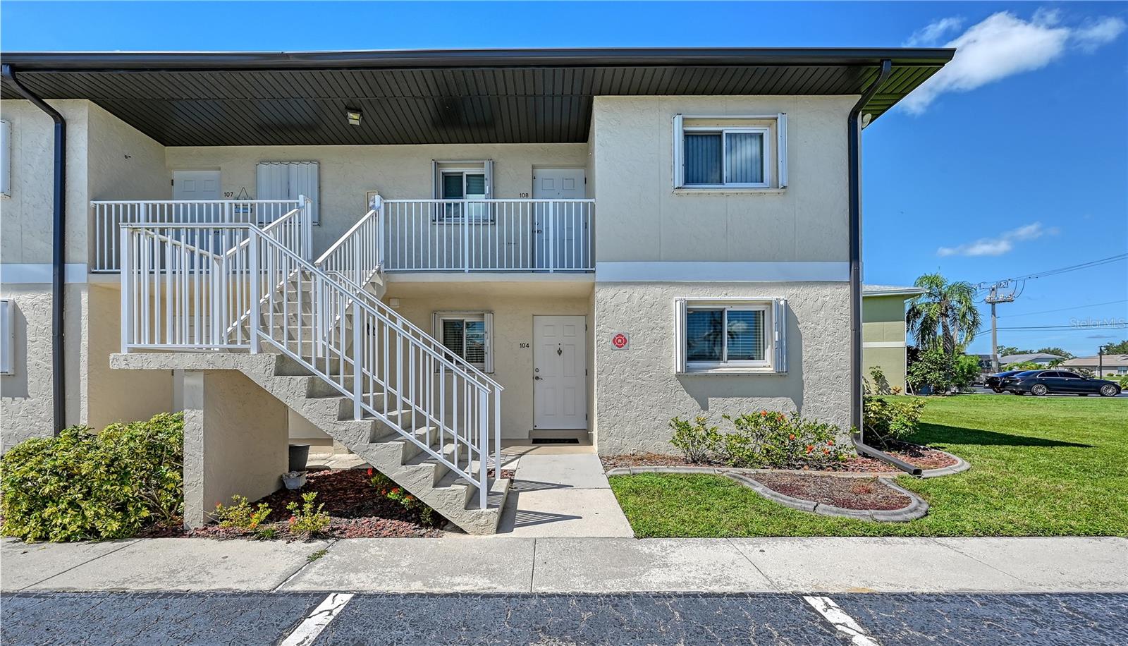 Image 23 of 42 For 25275 Rampart Boulevard 104