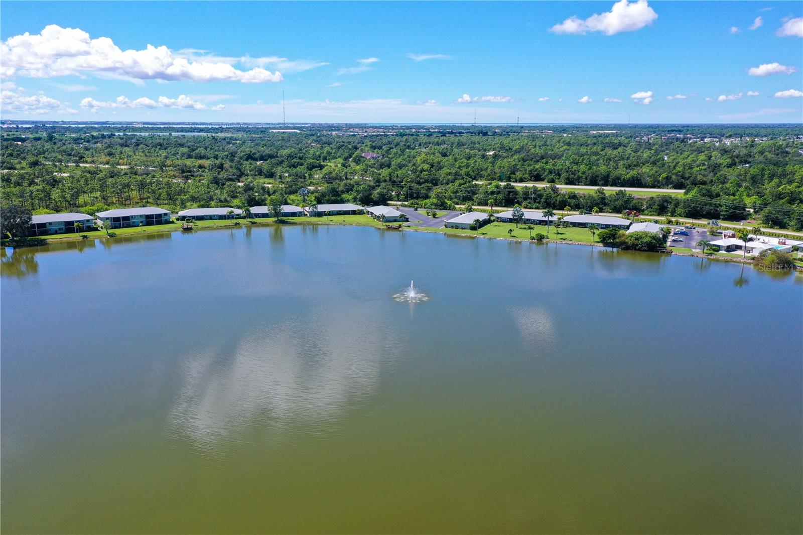 Image 31 of 42 For 25275 Rampart Boulevard 104