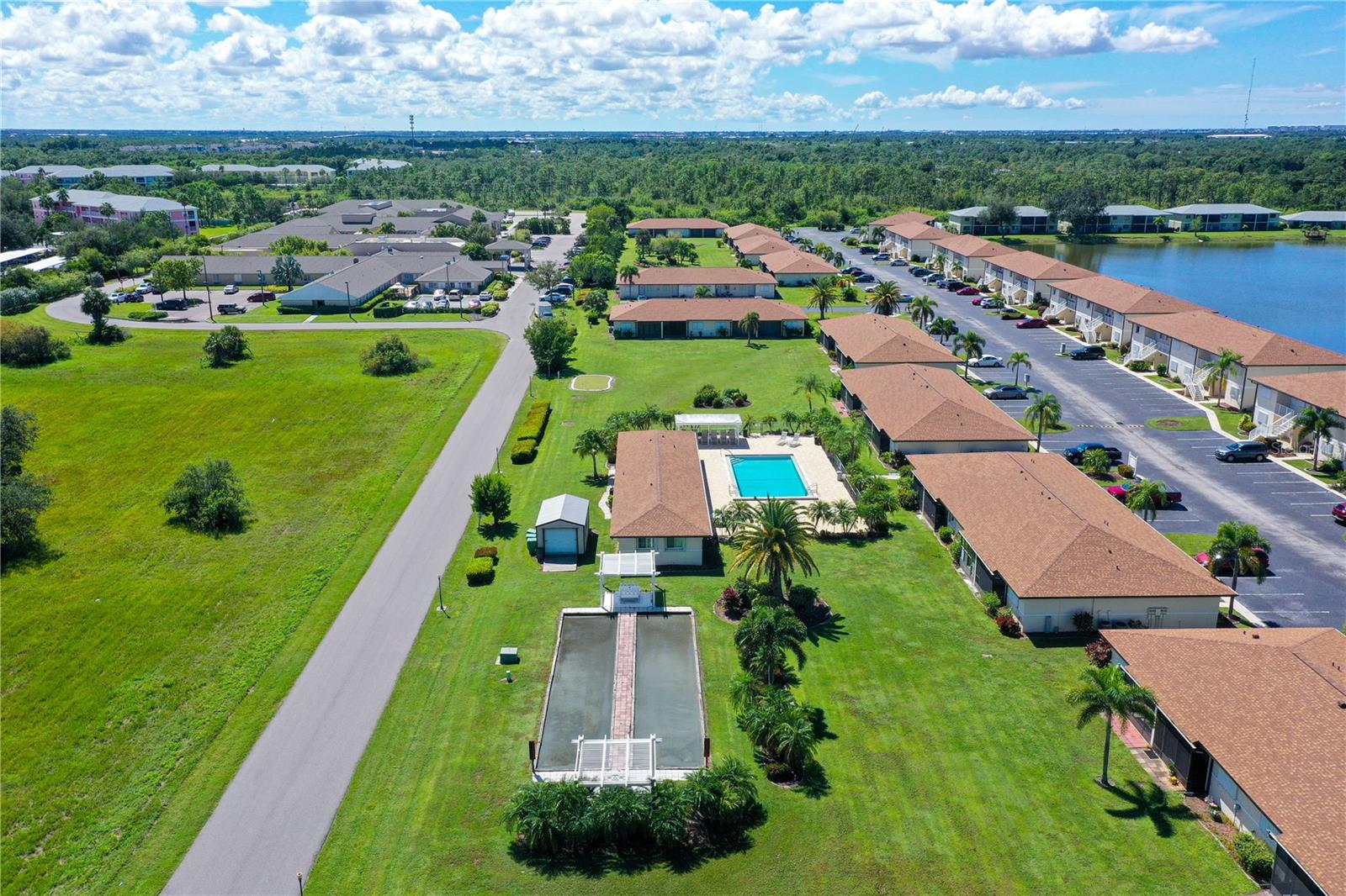 Image 33 of 42 For 25275 Rampart Boulevard 104