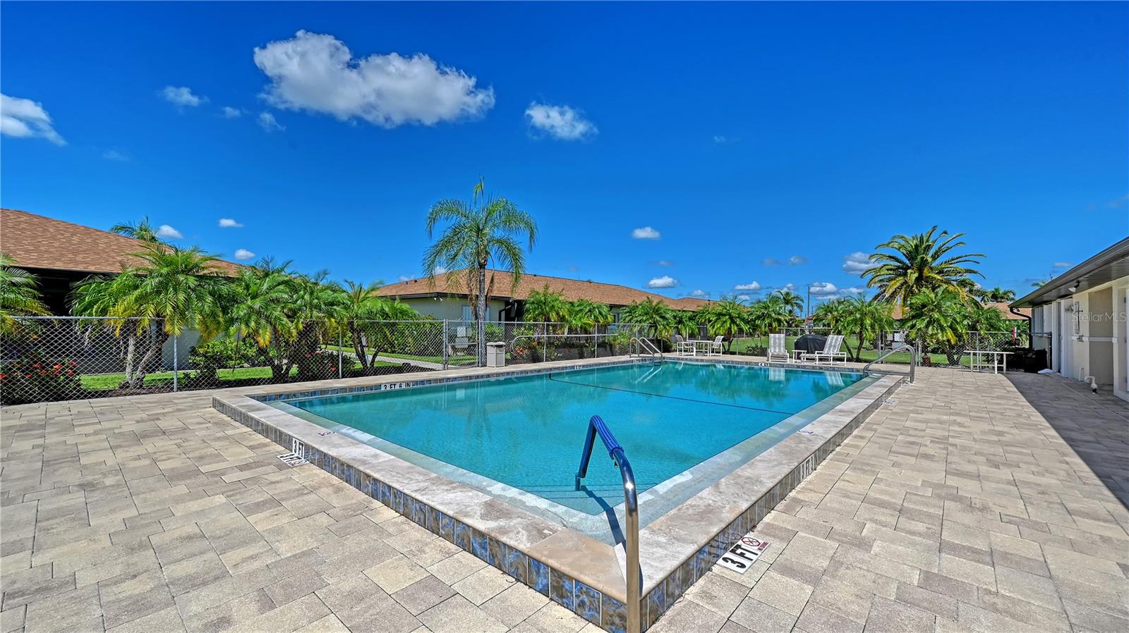 Image 40 of 42 For 25275 Rampart Boulevard 104