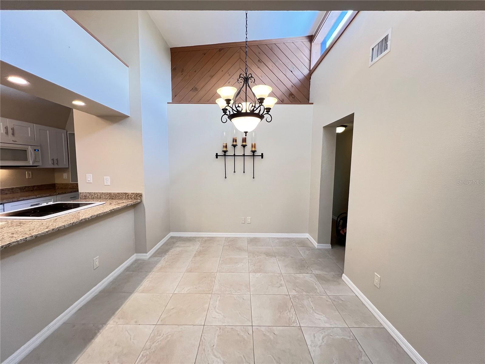 Image 10 of 40 For 3442 Swanee Road