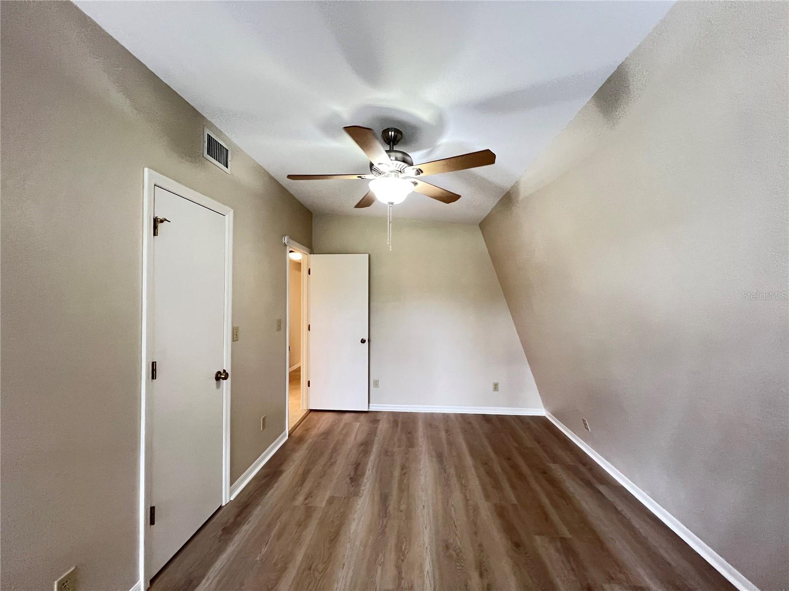 Image 23 of 40 For 3442 Swanee Road