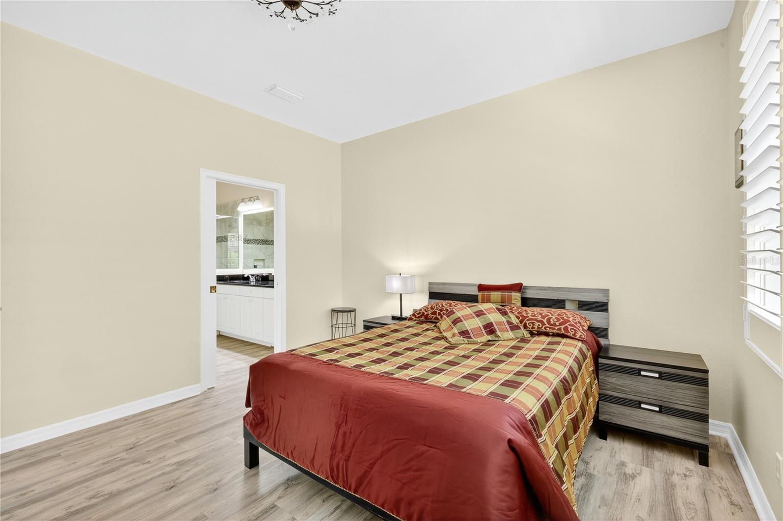 Image 15 of 48 For 225 Mestre Place