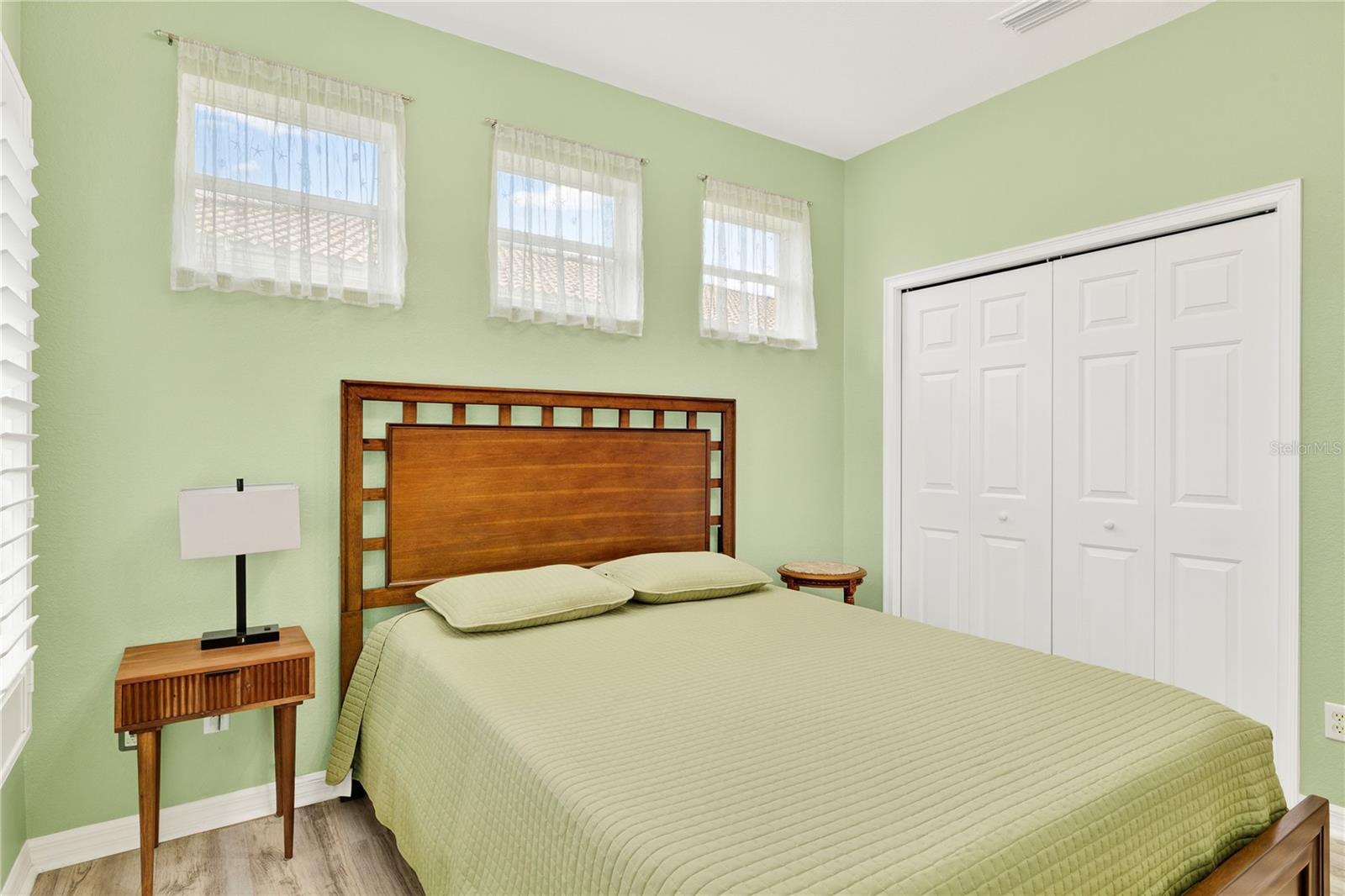 Image 20 of 48 For 225 Mestre Place