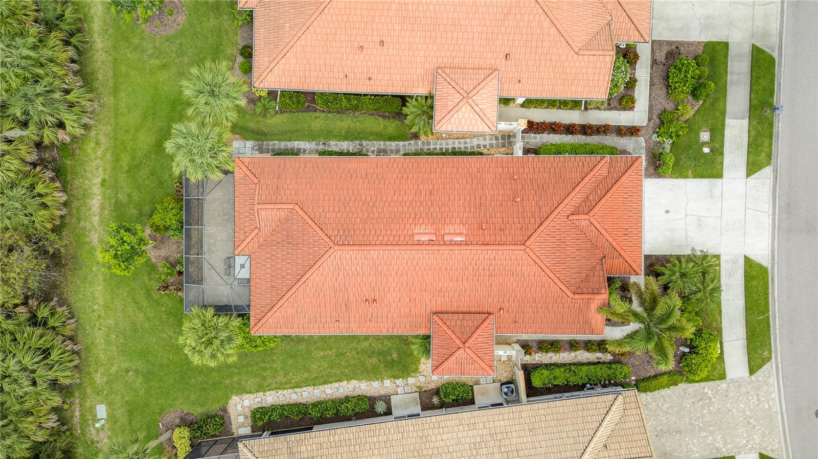 Image 33 of 48 For 225 Mestre Place