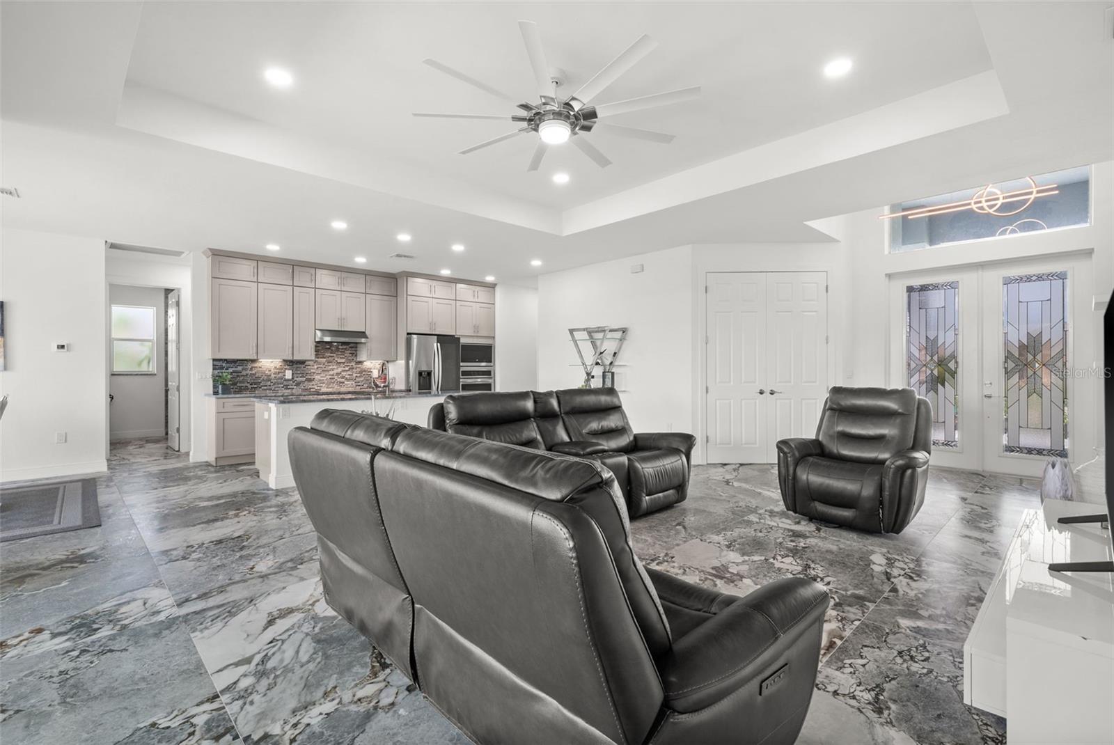 Image 18 of 42 For 2623 21st Avenue