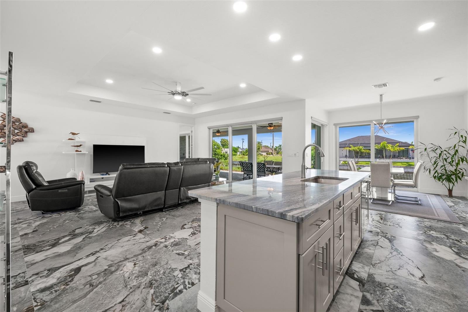 Image 9 of 42 For 2623 21st Avenue