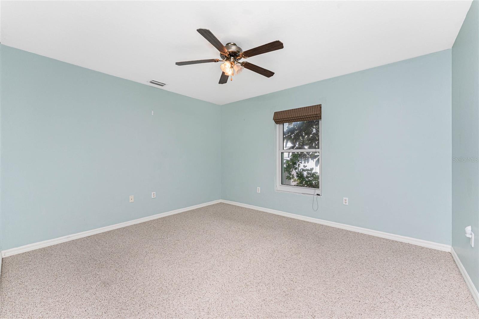 Image 23 of 44 For 7274 Allamanda Lane