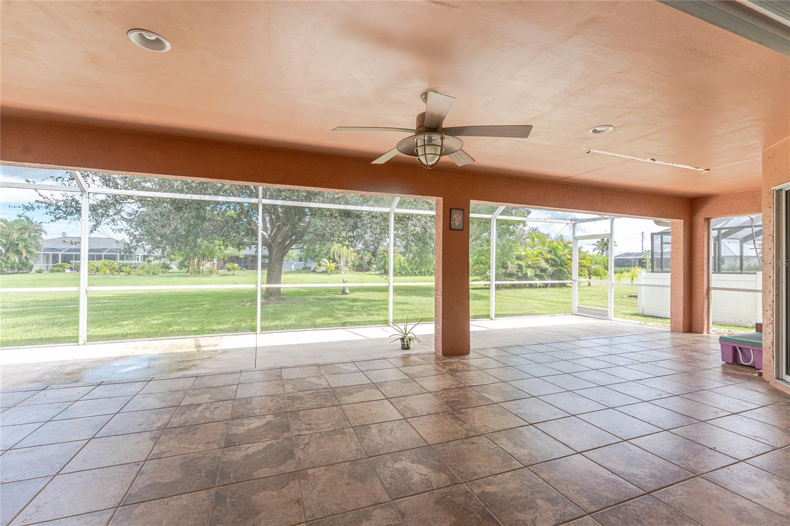 Image 8 of 44 For 7274 Allamanda Lane
