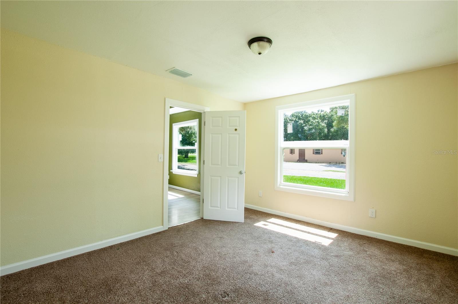Image 17 of 17 For 3006 Brownville Street