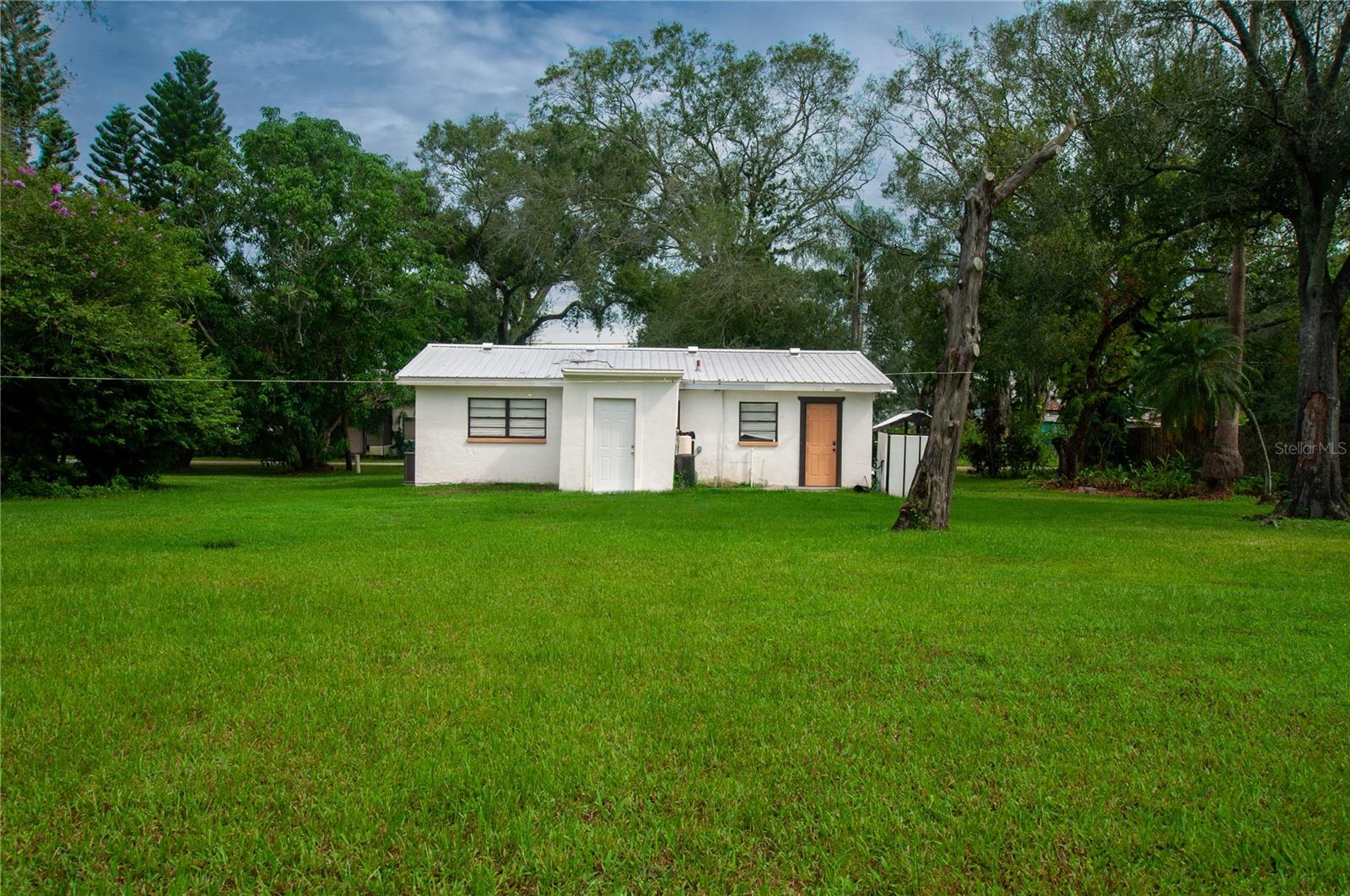 Image 4 of 21 For 2741 Bungalow Street
