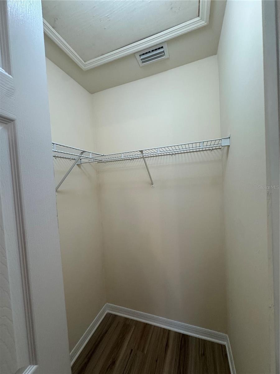 Image 10 of 19 For 1375 Glenan Road