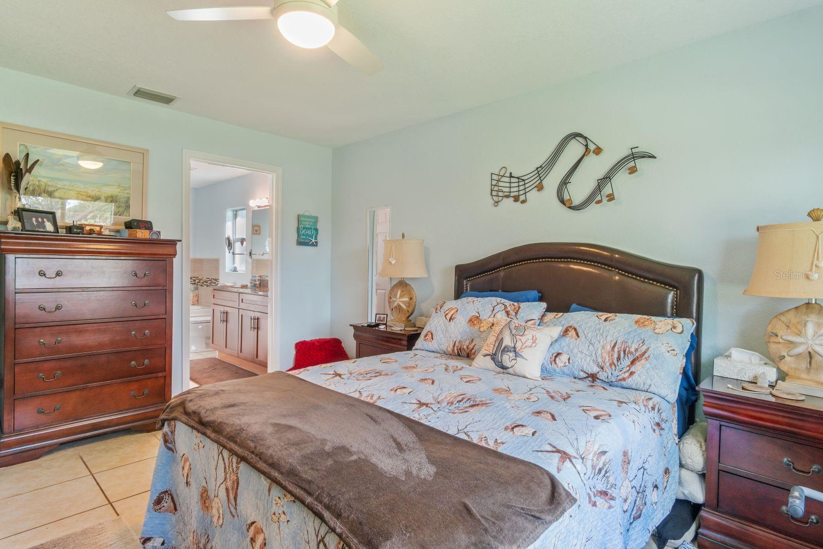 Image 12 of 32 For 8232 Wawana Road