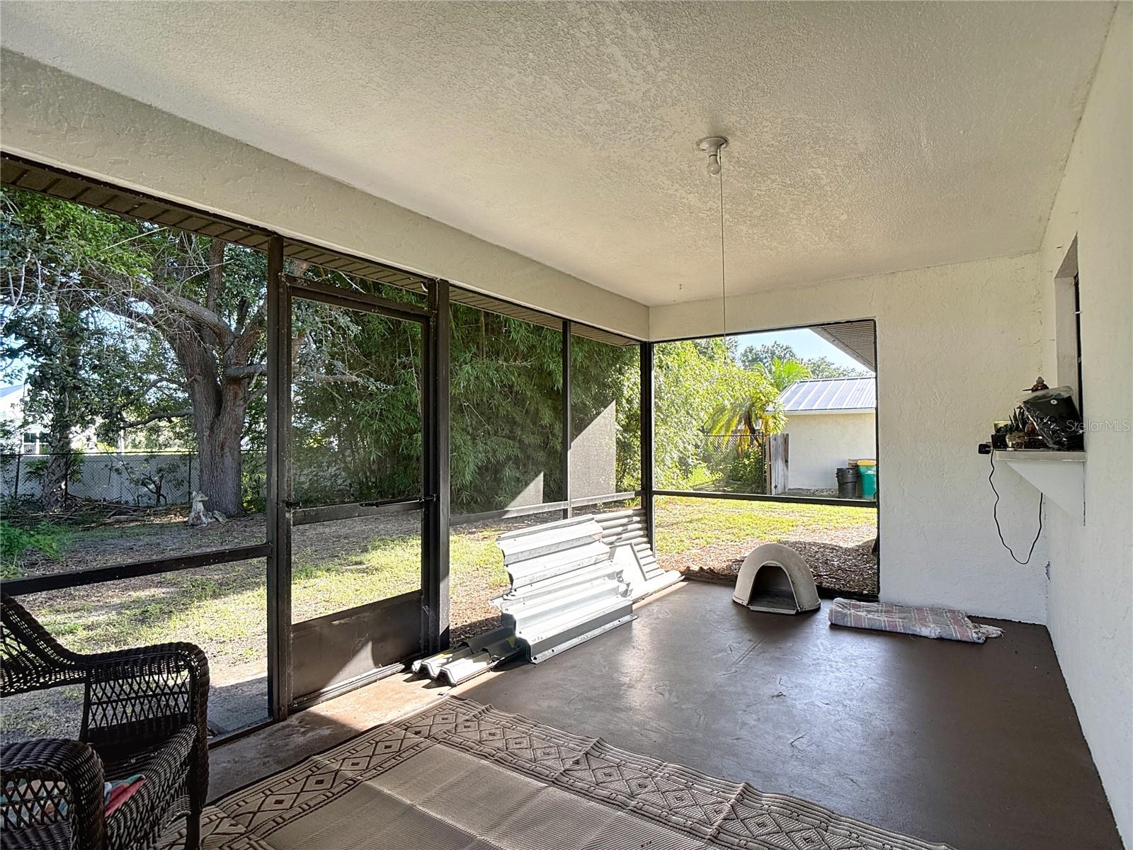 Image 35 of 37 For 28474 Coco Palm Drive