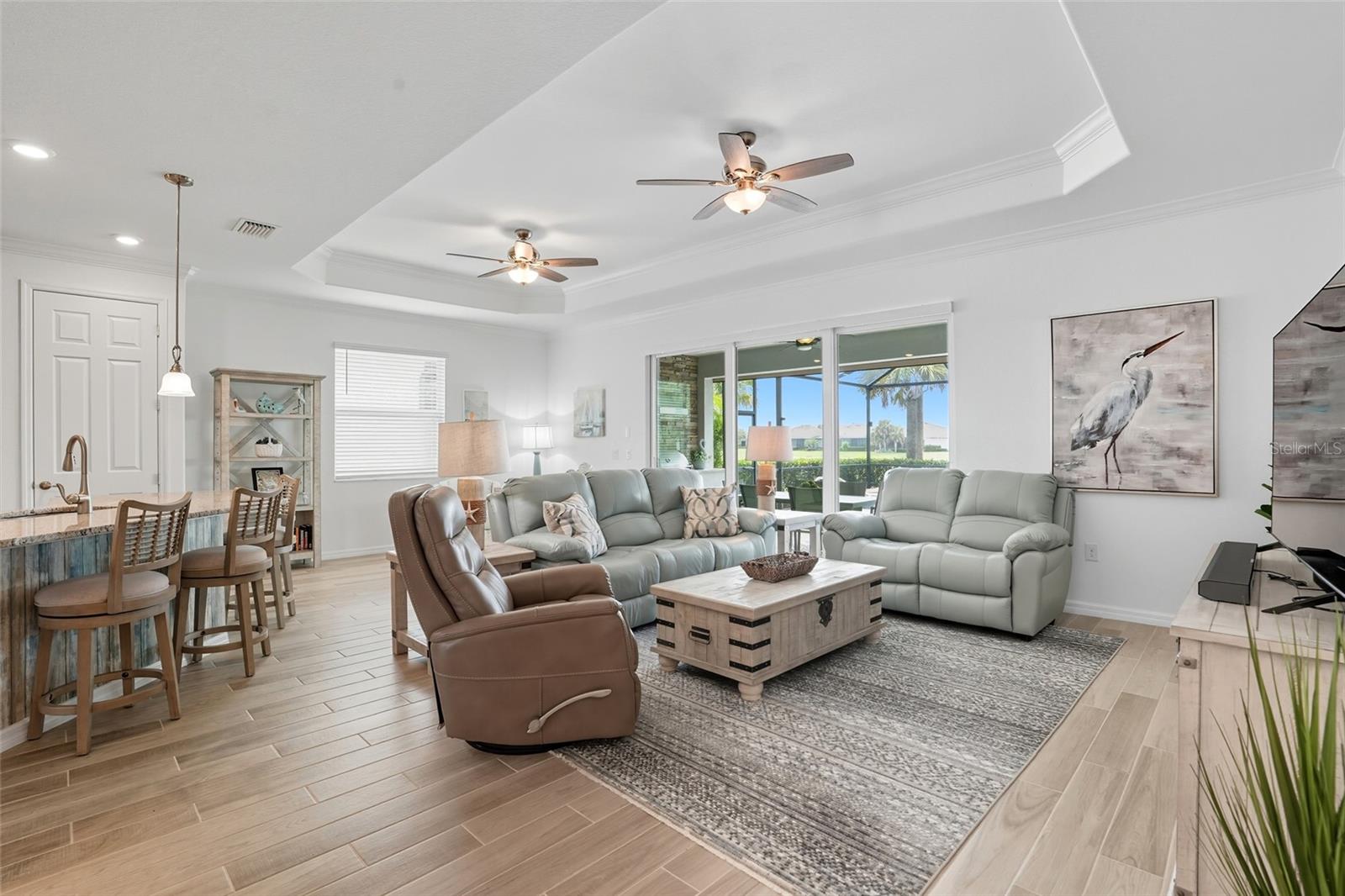 Image 11 of 65 For 25241 Longmeadow Drive