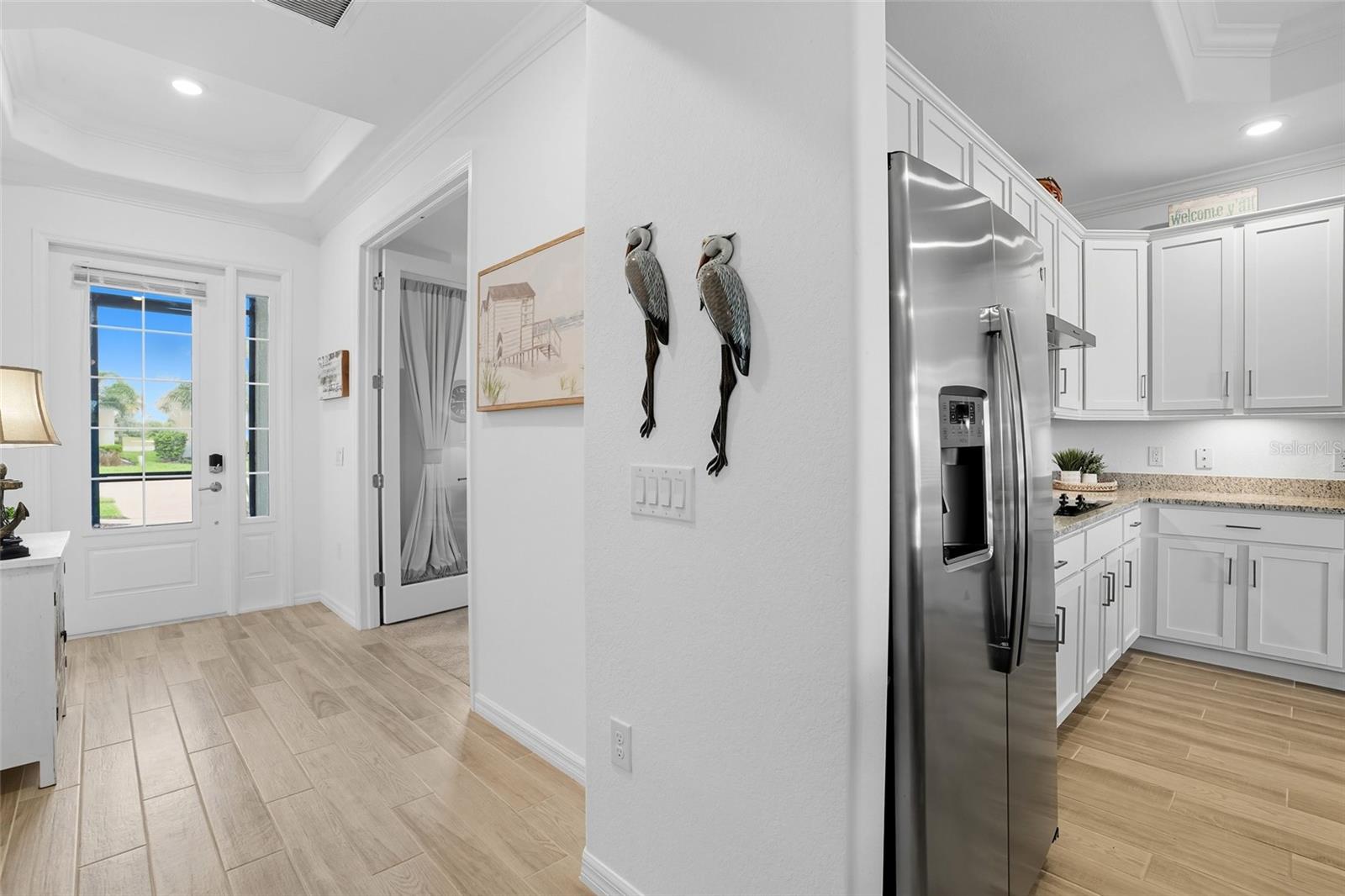 Image 18 of 65 For 25241 Longmeadow Drive