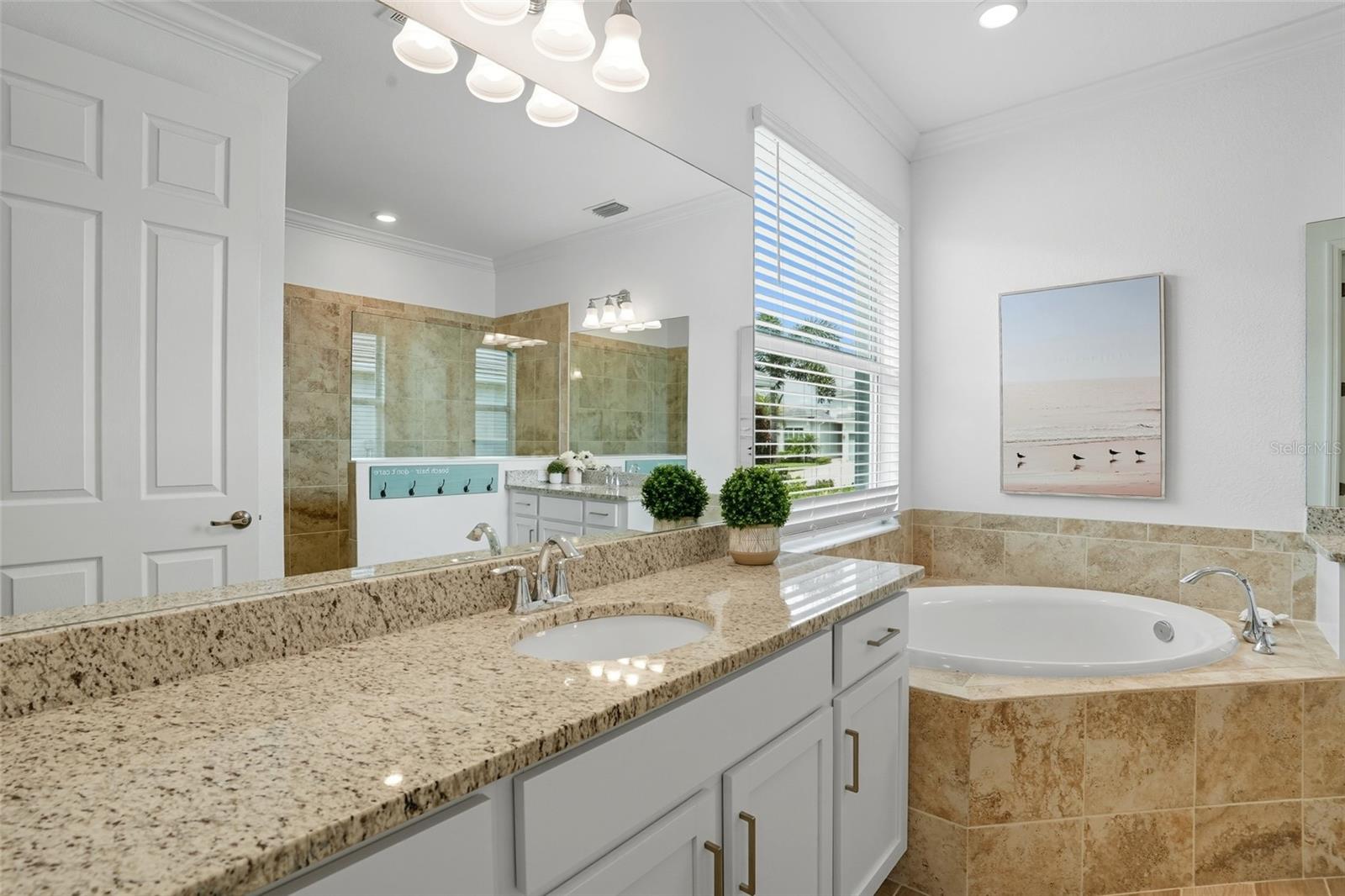 Image 23 of 65 For 25241 Longmeadow Drive