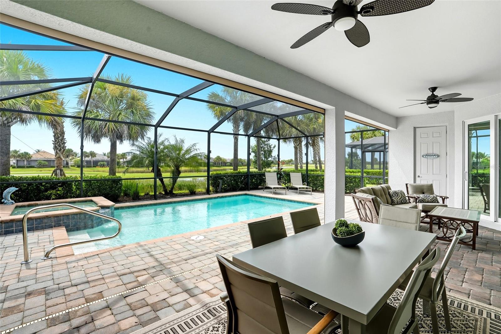Image 31 of 65 For 25241 Longmeadow Drive