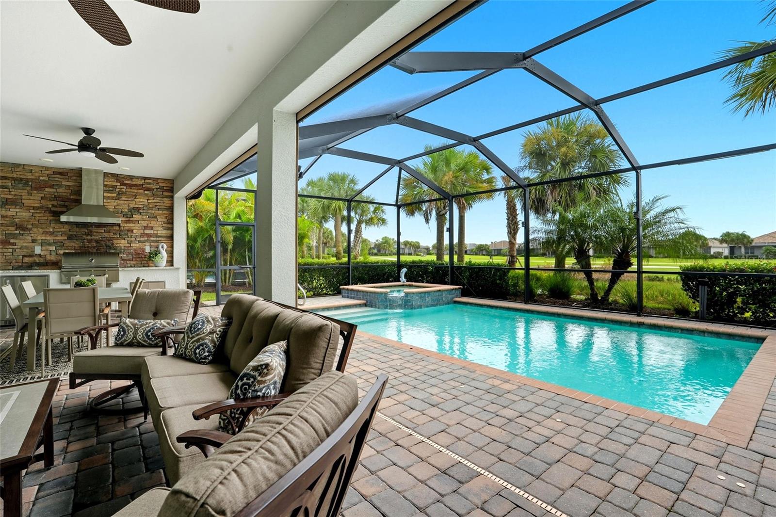 Image 32 of 65 For 25241 Longmeadow Drive