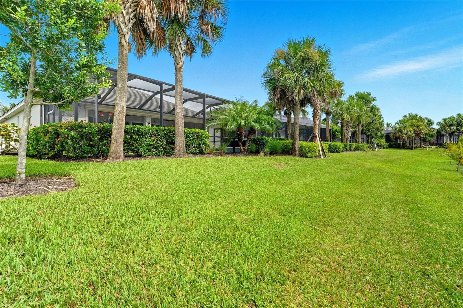 Image 38 of 65 For 25241 Longmeadow Drive