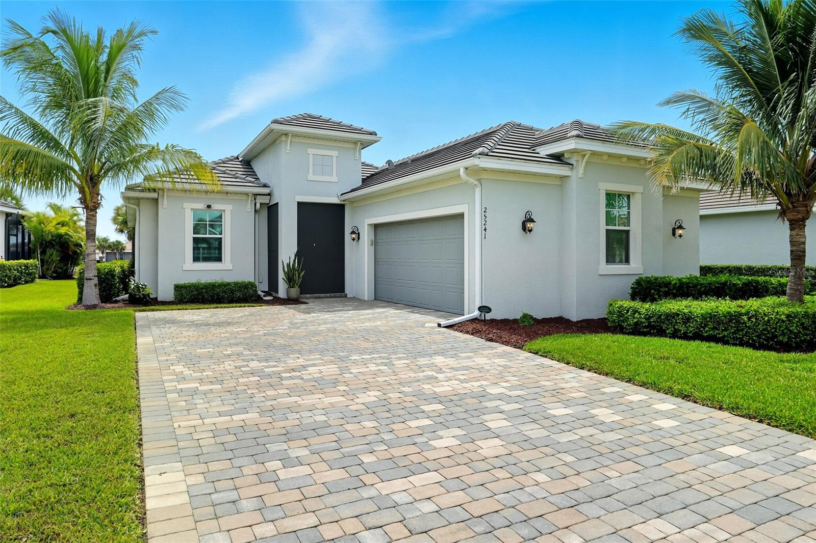Image 4 of 65 For 25241 Longmeadow Drive