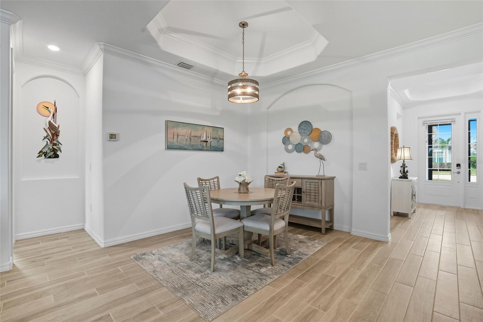 Image 8 of 65 For 25241 Longmeadow Drive