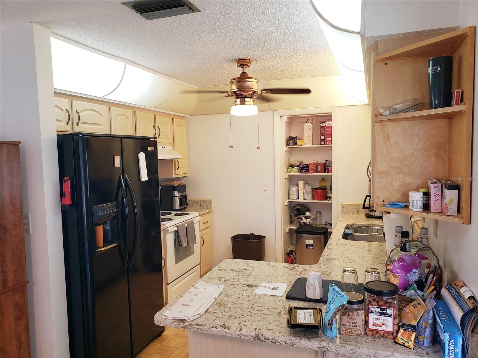 Image 22 of 37 For 953 Tropical Avenue Nw