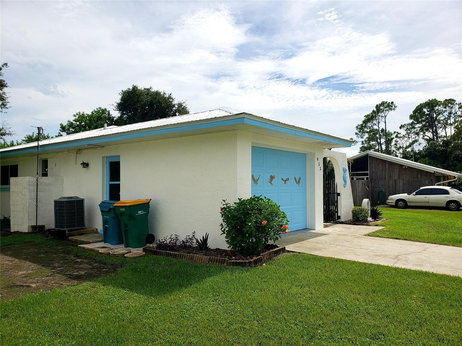 Image 8 of 37 For 953 Tropical Avenue Nw