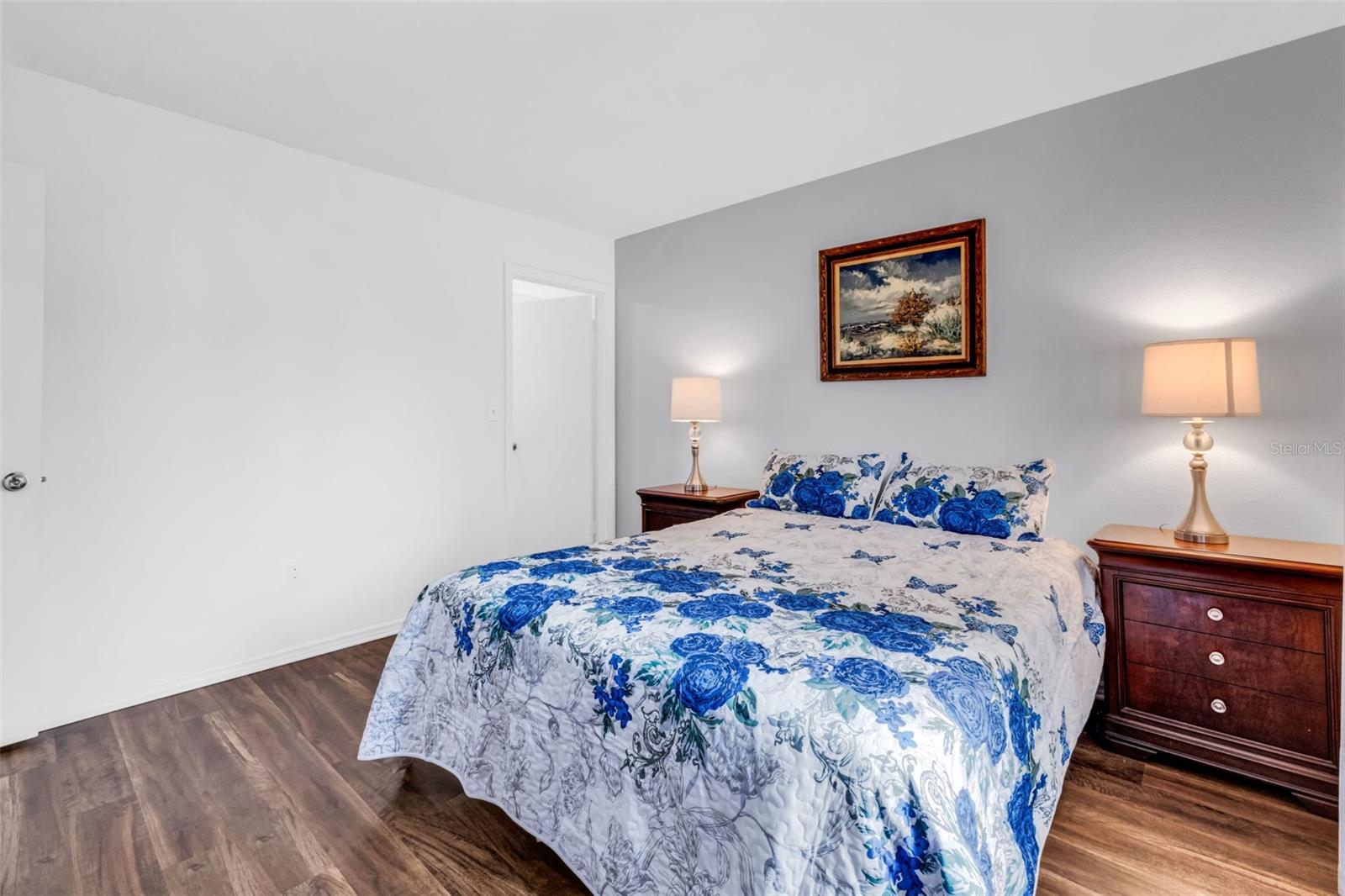 Image 17 of 32 For 8391 Pickwick Road