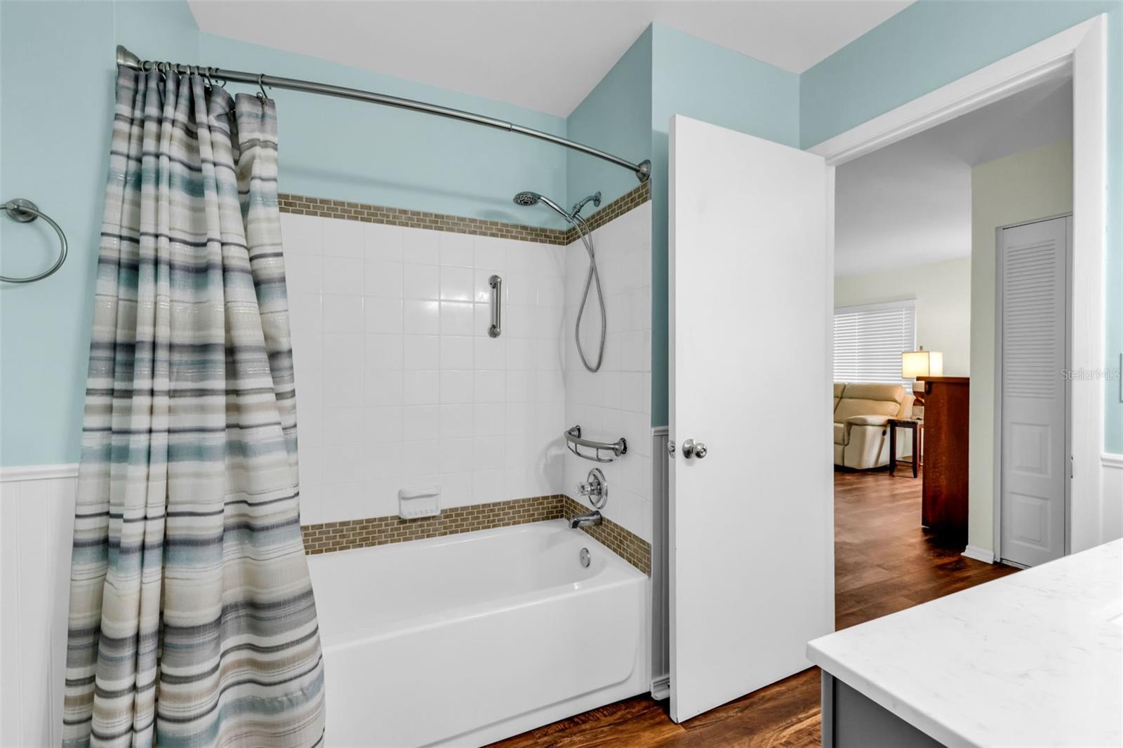 Image 22 of 32 For 8391 Pickwick Road