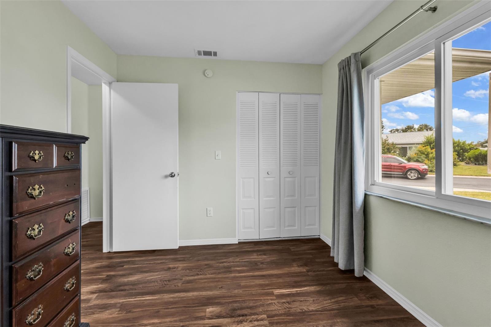 Image 23 of 32 For 8391 Pickwick Road