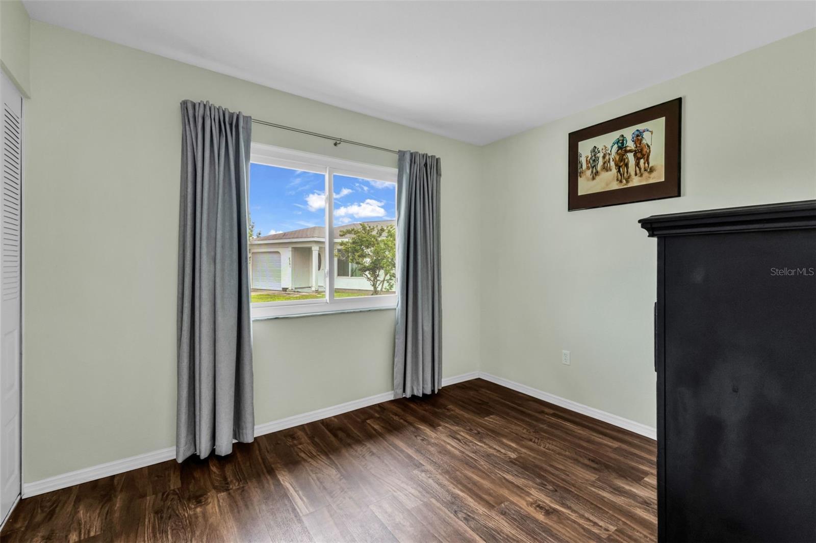 Image 24 of 32 For 8391 Pickwick Road