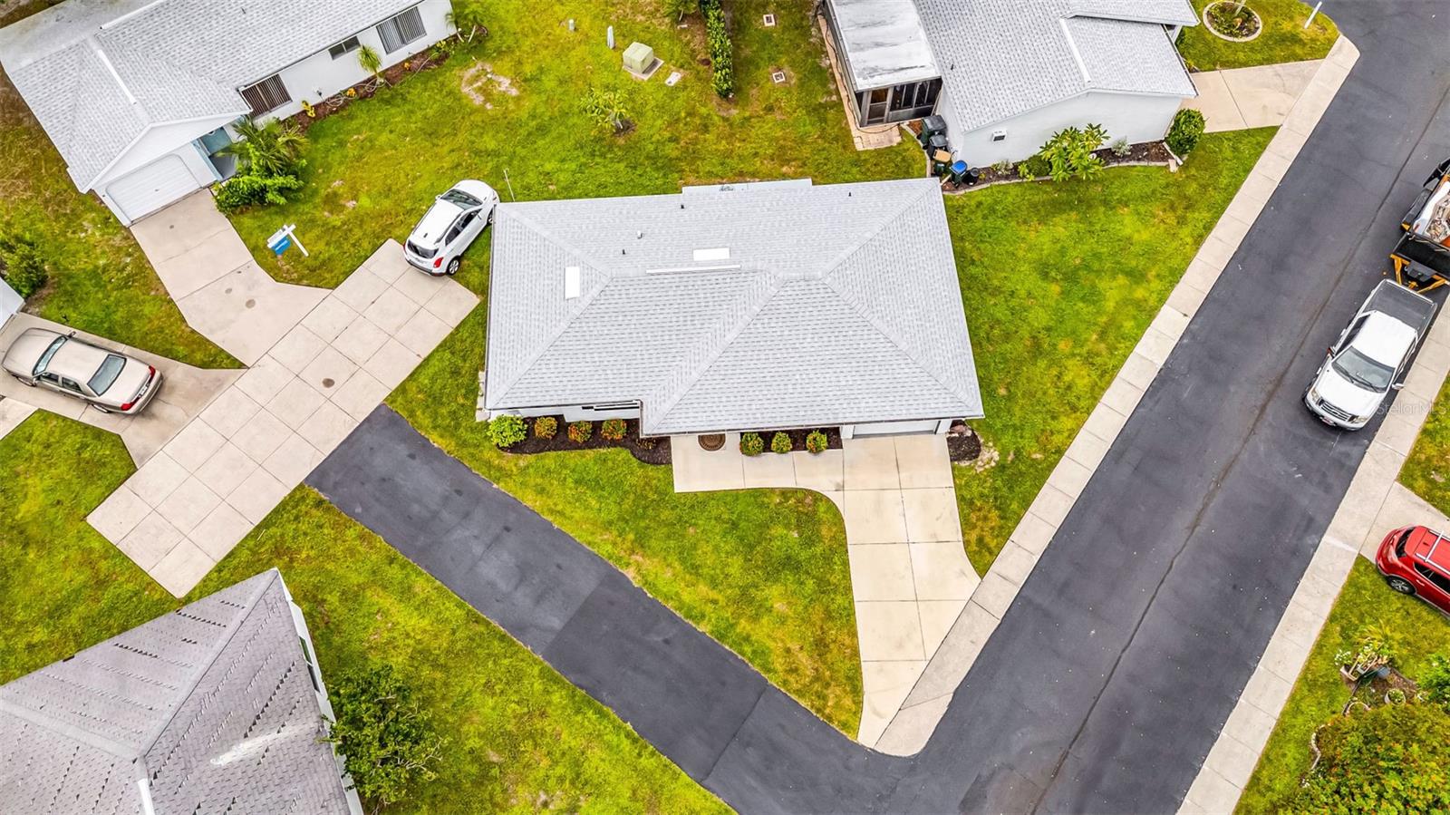 Image 30 of 32 For 8391 Pickwick Road